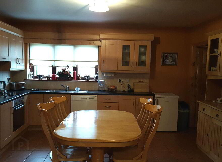 13 Garrai Ard, Banagher