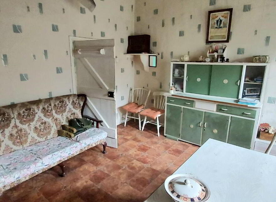 Carrig, Birr, R42V261
