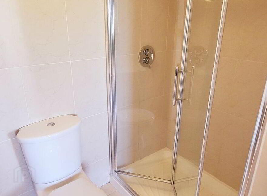 7 The Oaks, Woodlane, Birr, R42KX40