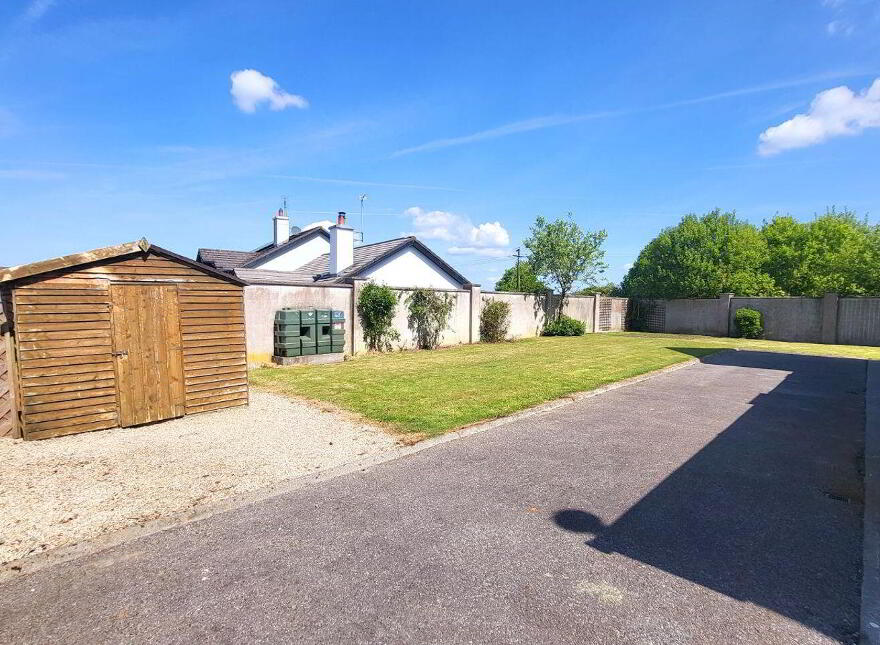 7 The Oaks, Woodlane, Birr, R42KX40