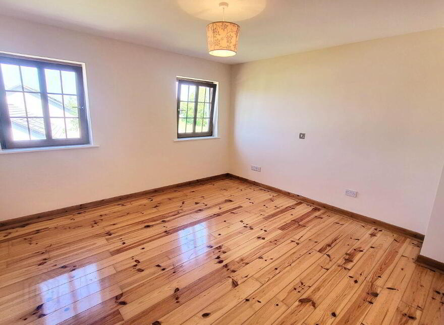 7 The Oaks, Woodlane, Birr, R42KX40