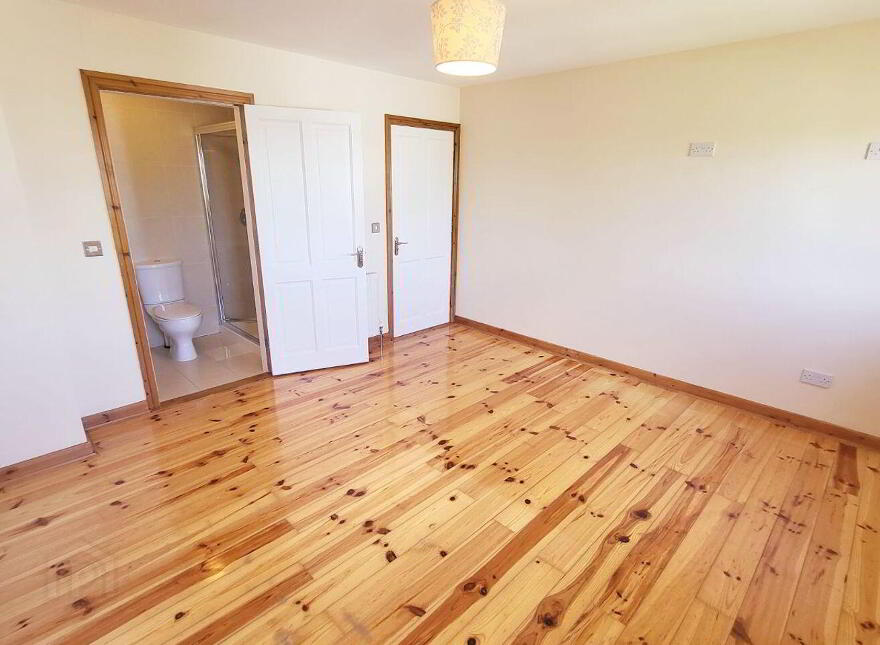 7 The Oaks, Woodlane, Birr, R42KX40