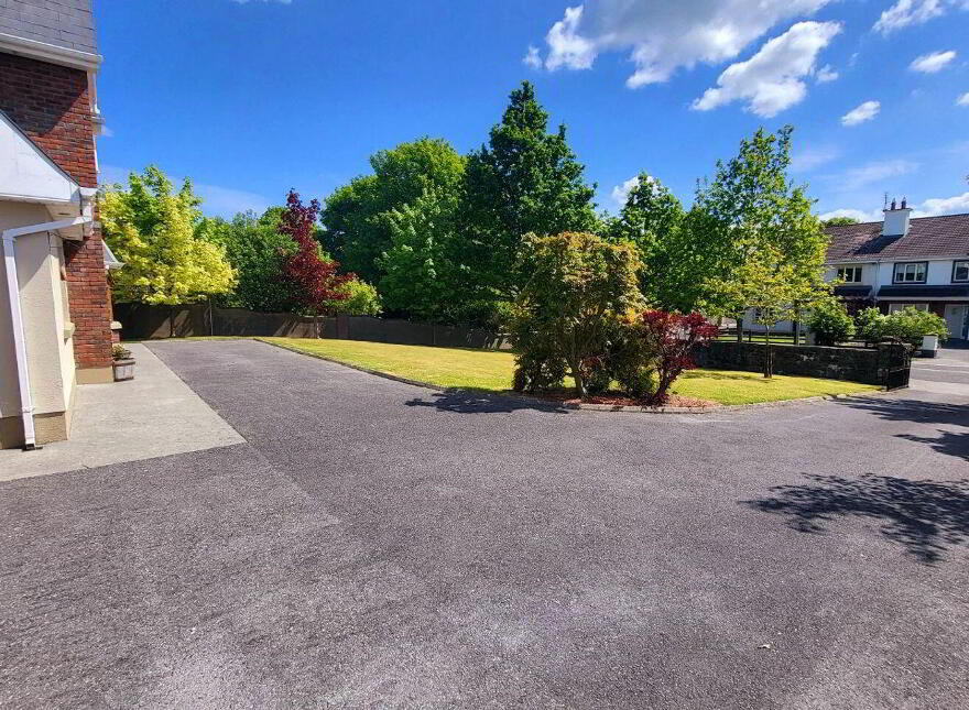 7 The Oaks, Woodlane, Birr, R42KX40