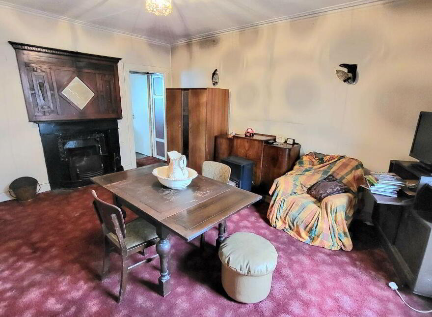 William Street, Birr, R42HF20