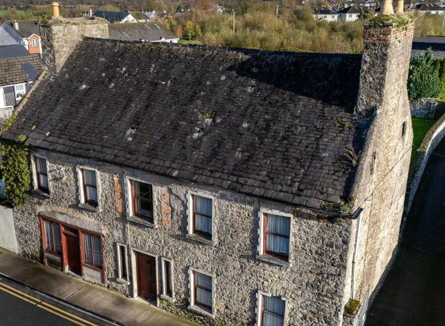 Main Street, Banagher