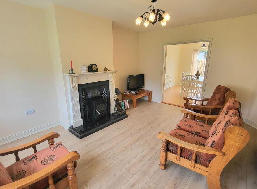 24 Westgate, Birr, R42YD80