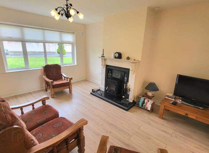 24 Westgate, Birr, R42YD80