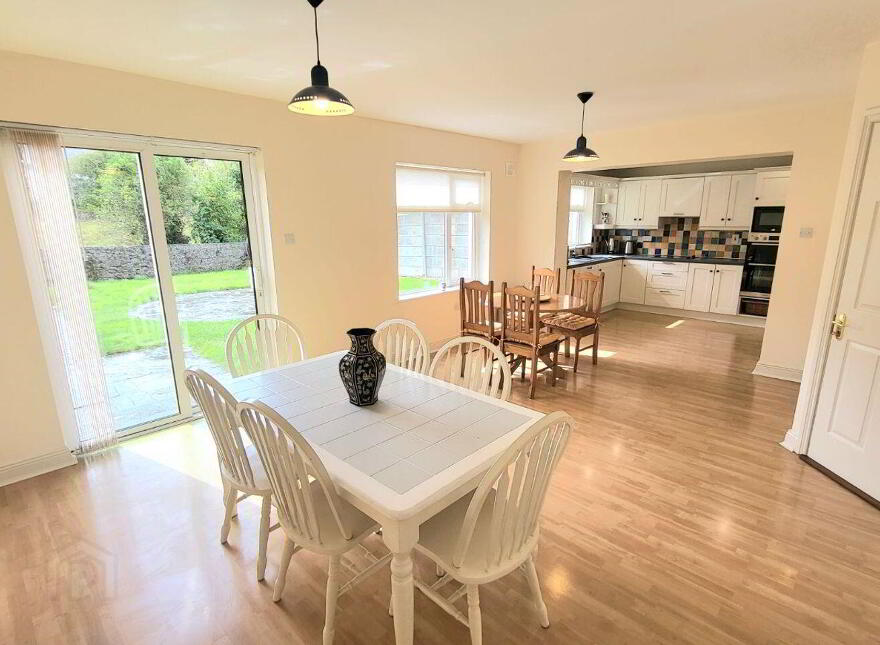 24 Westgate, Birr, R42YD80