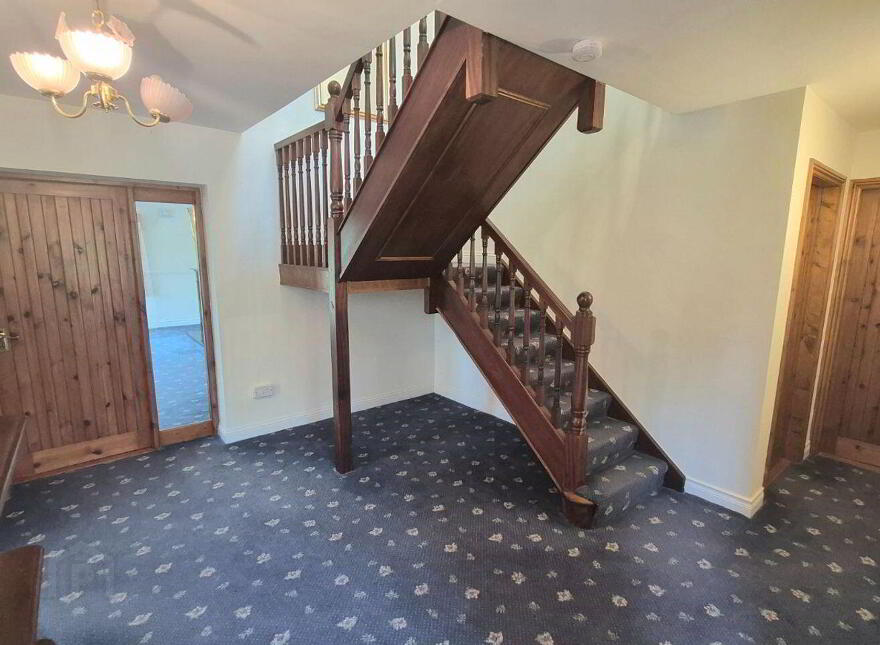Cumberland Gardens, Emmet Street, Birr, R42Y725