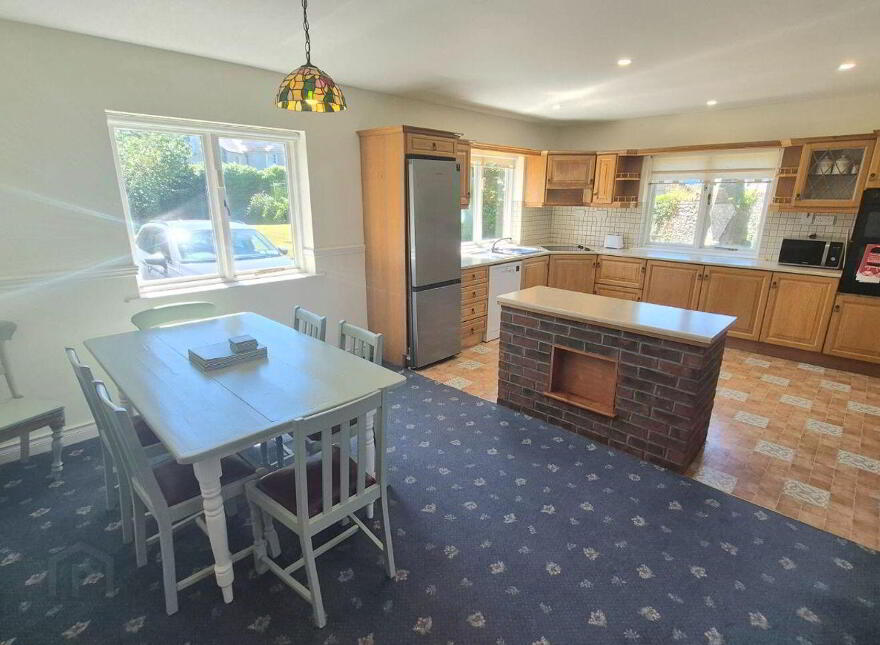 Cumberland Gardens, Emmet Street, Birr, R42Y725