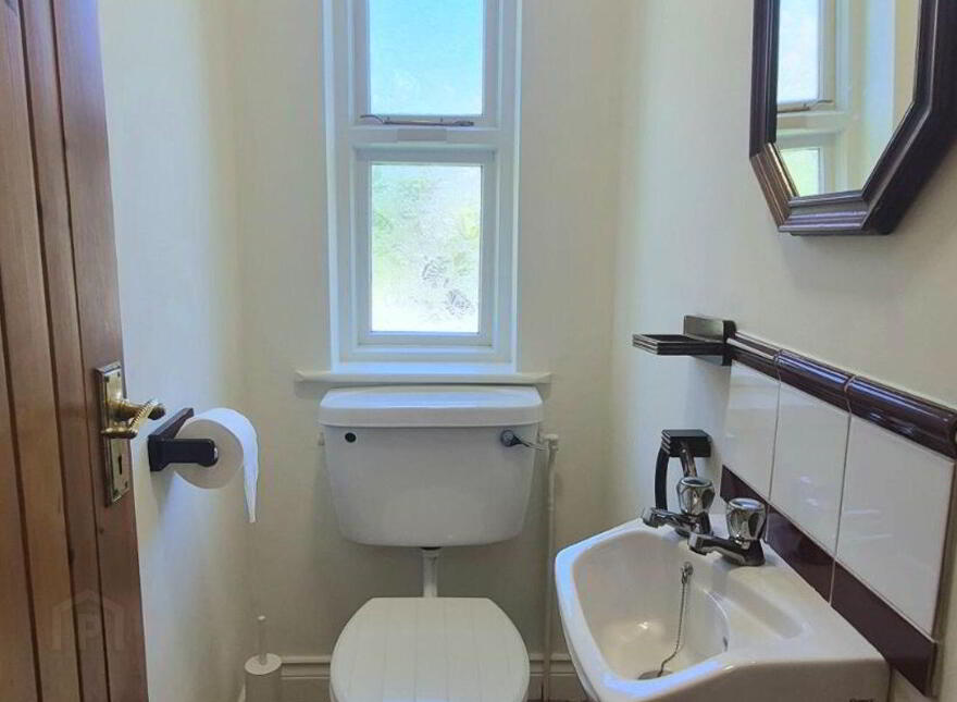 Cumberland Gardens, Emmet Street, Birr, R42Y725