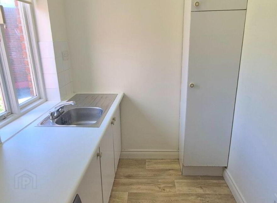 Cumberland Gardens, Emmet Street, Birr, R42Y725