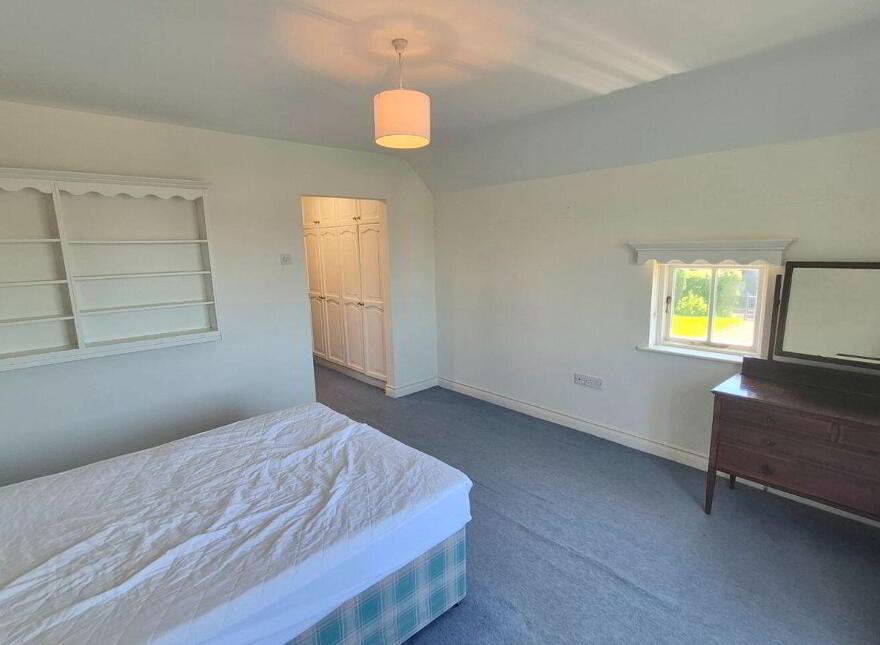Cumberland Gardens, Emmet Street, Birr, R42Y725
