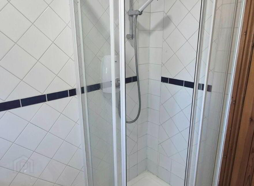 Cumberland Gardens, Emmet Street, Birr, R42Y725