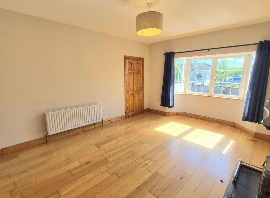 9 Hillside, Birr, R42X886