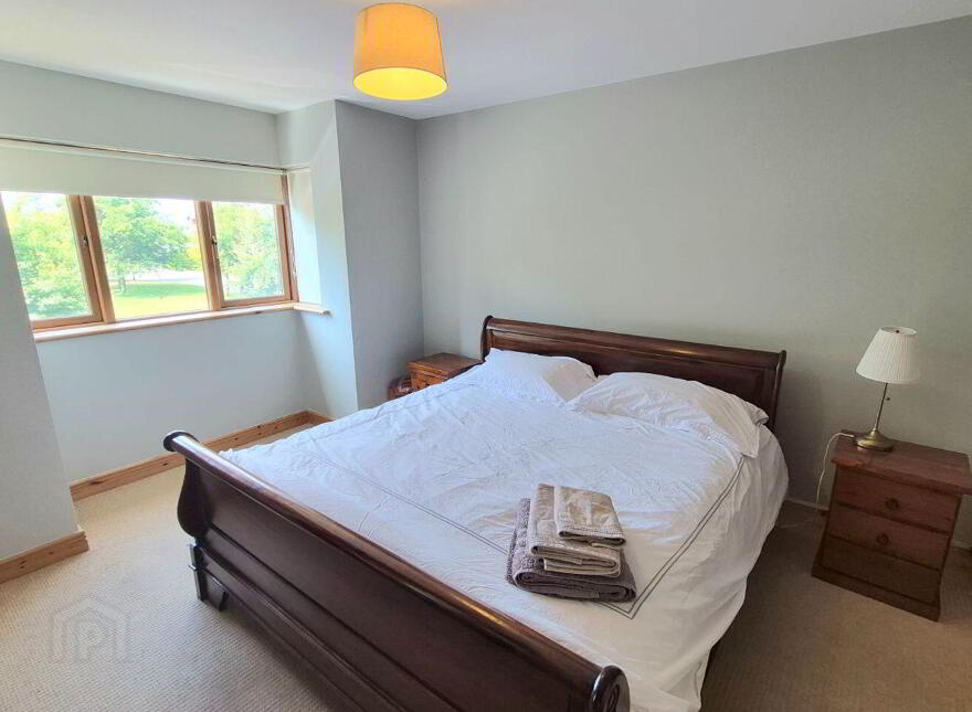 10 Corr Na Meala, Birr, R42DP65