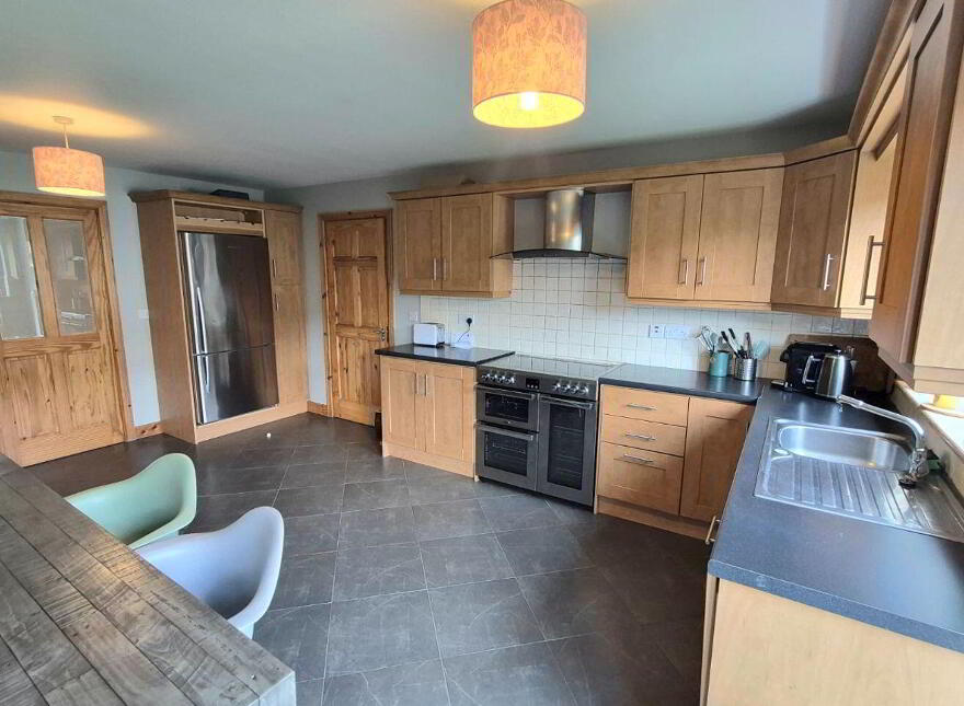 10 Corr Na Meala, Birr, R42DP65