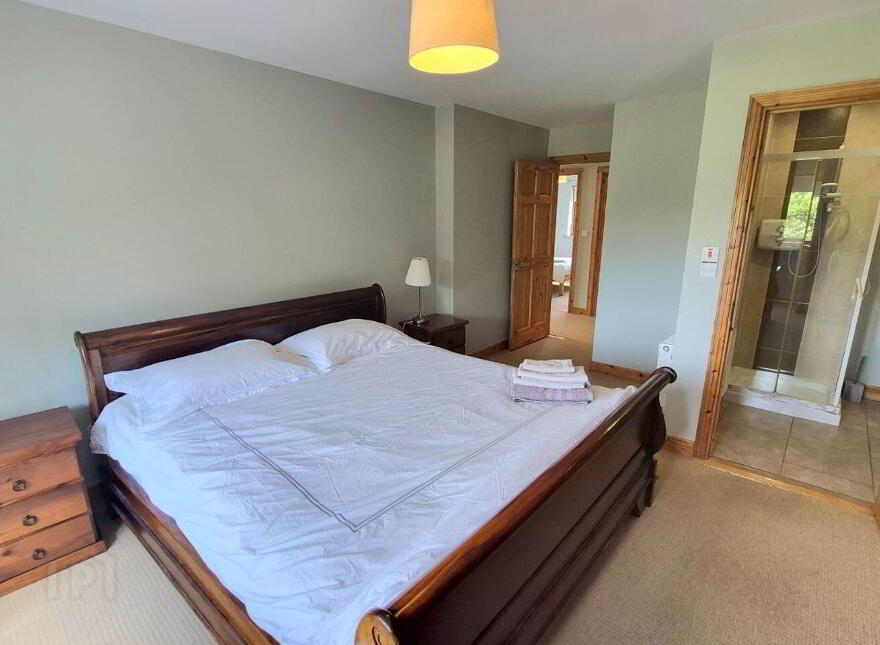 10 Corr Na Meala, Birr, R42DP65