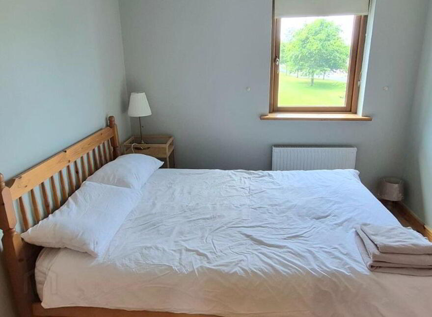 10 Corr Na Meala, Birr, R42DP65