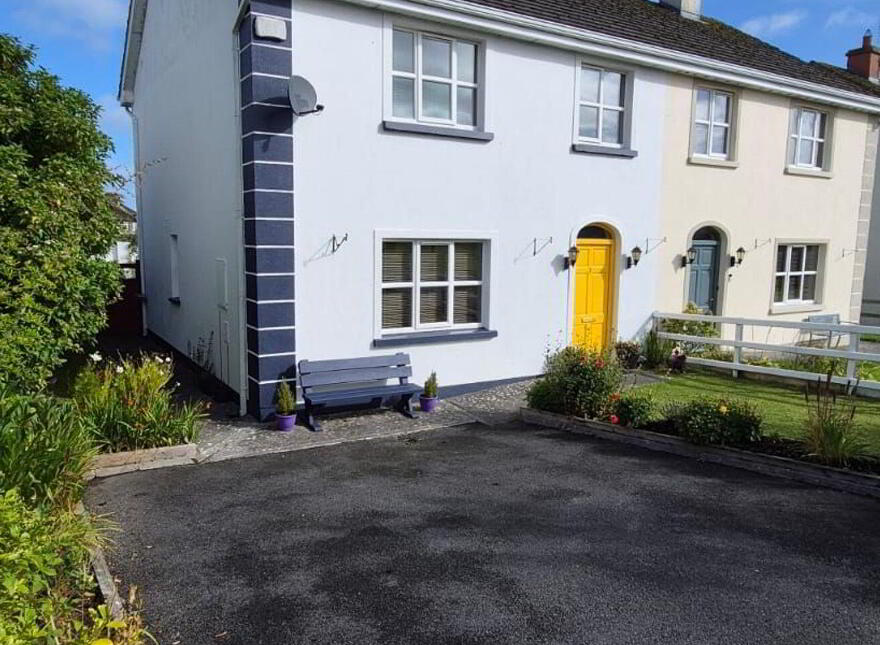 3 Hollypark Avenue, Birr, R42K236