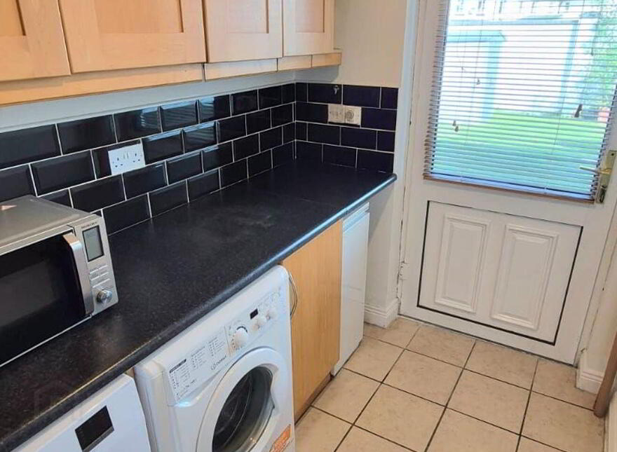 3 Hollypark Avenue, Birr, R42K236