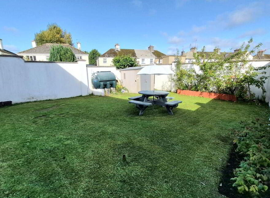 3 Hollypark Avenue, Birr, R42K236