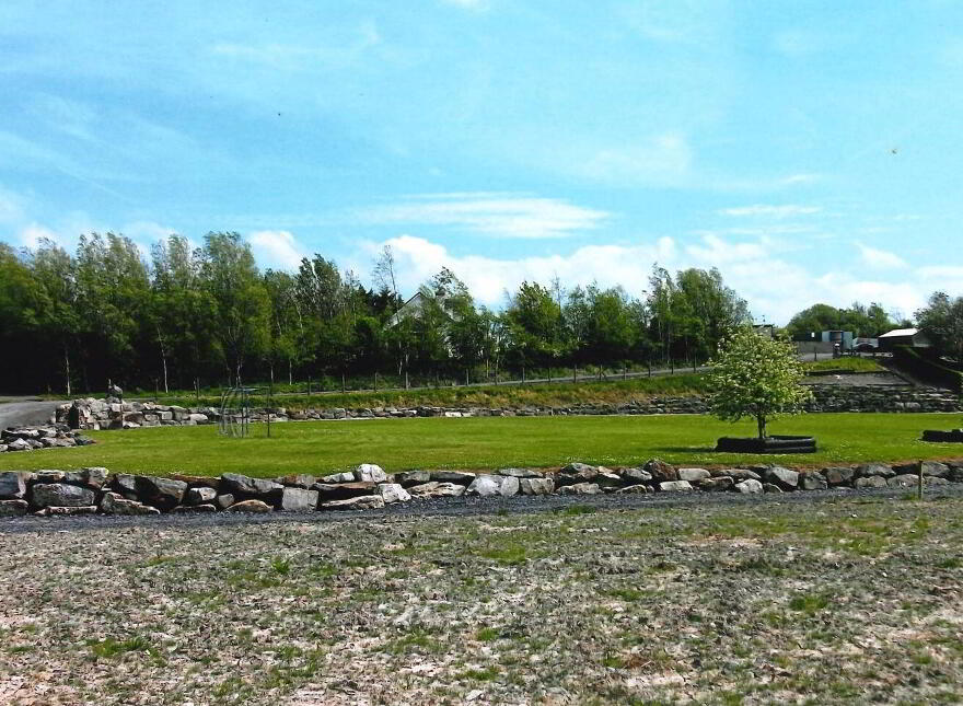 Tully Commons, Castlebar