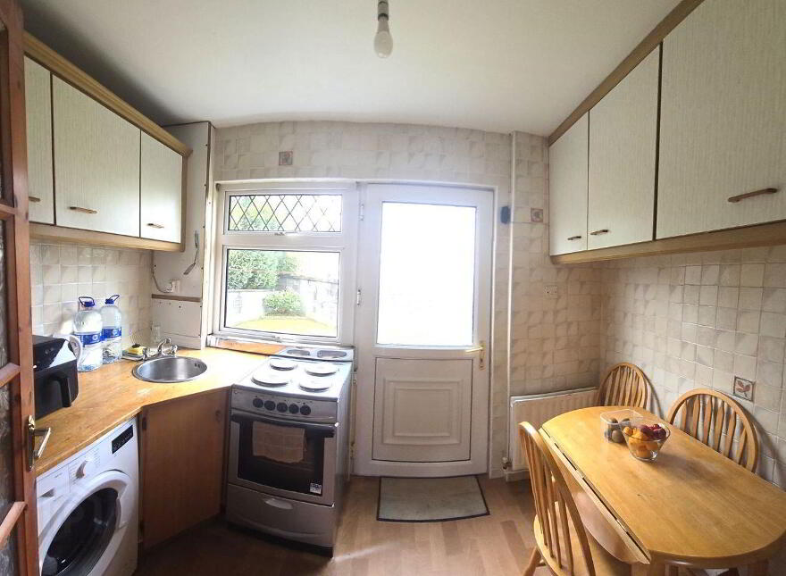 13 Father Meehan Place, Castlebar, F23NW60