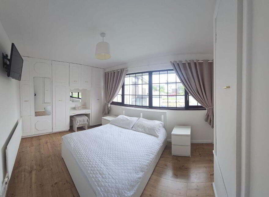 13 Father Meehan Place, Castlebar, F23NW60
