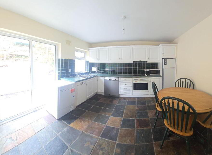 69 Glenfort, Pound Road, Castlebar, F23FY24