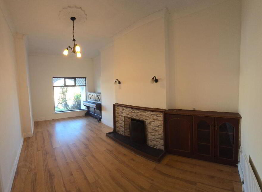 Newport Road, Castlebar, F23WD68