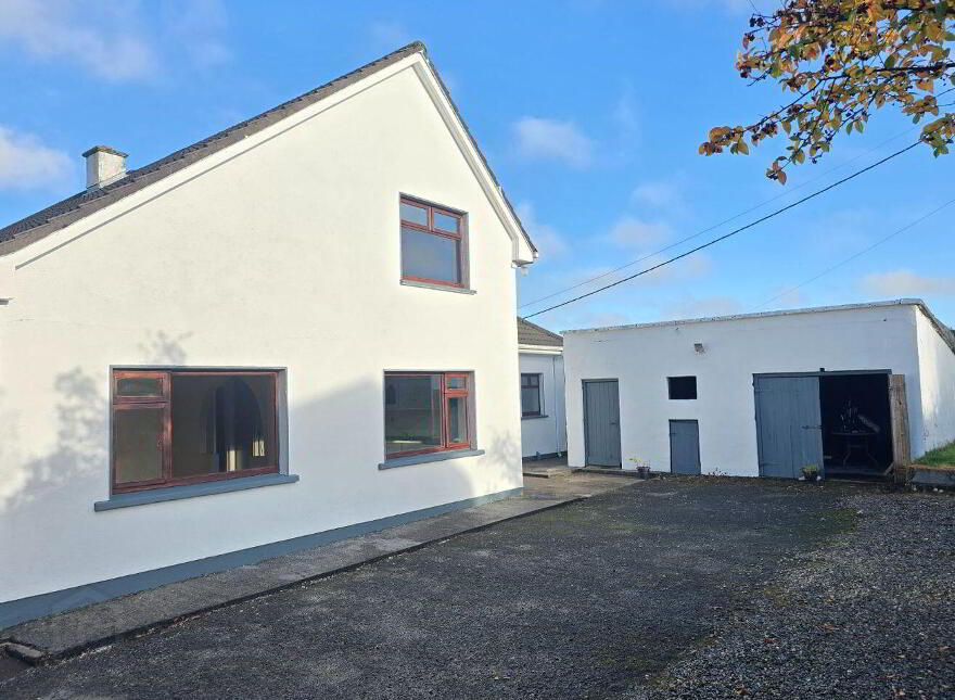 Newport Road, Castlebar, F23WD68