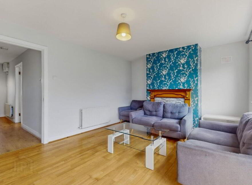 24 The Hollands, Athy, R14T546