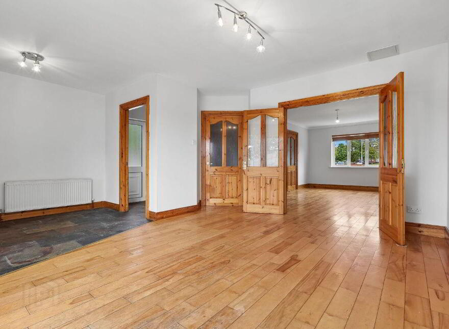 22 Glen Abhainn Crescent, Glen Abhainn, Enfield, A83P048