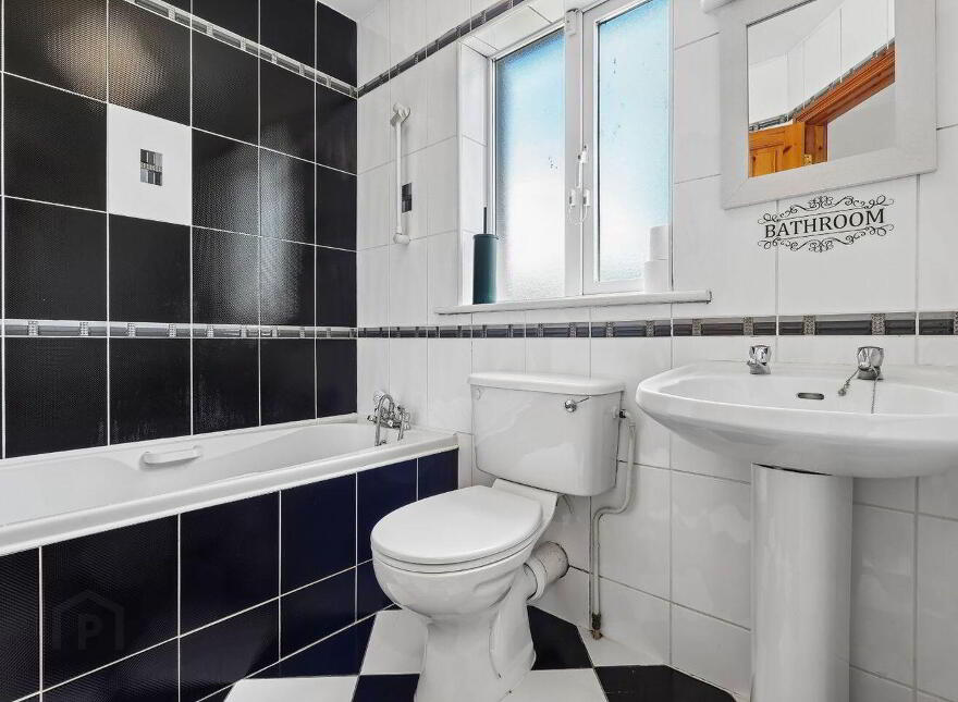 22 Glen Abhainn Crescent, Glen Abhainn, Enfield, A83P048