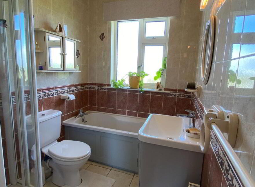 Milewater, Ballinacurra, Kinsale, P17YC81