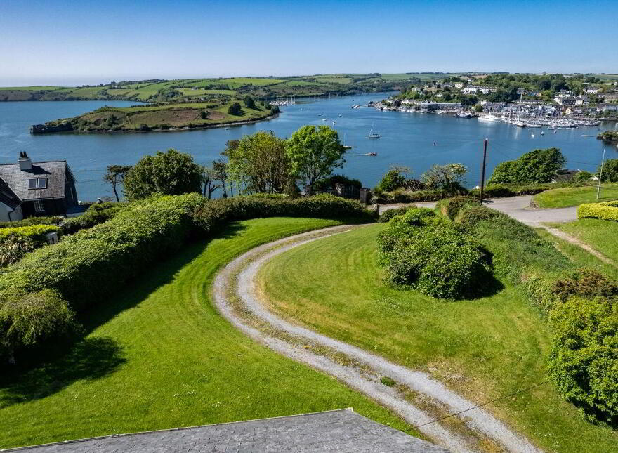 Muldron, Ardbrack, Kinsale, P17NV66