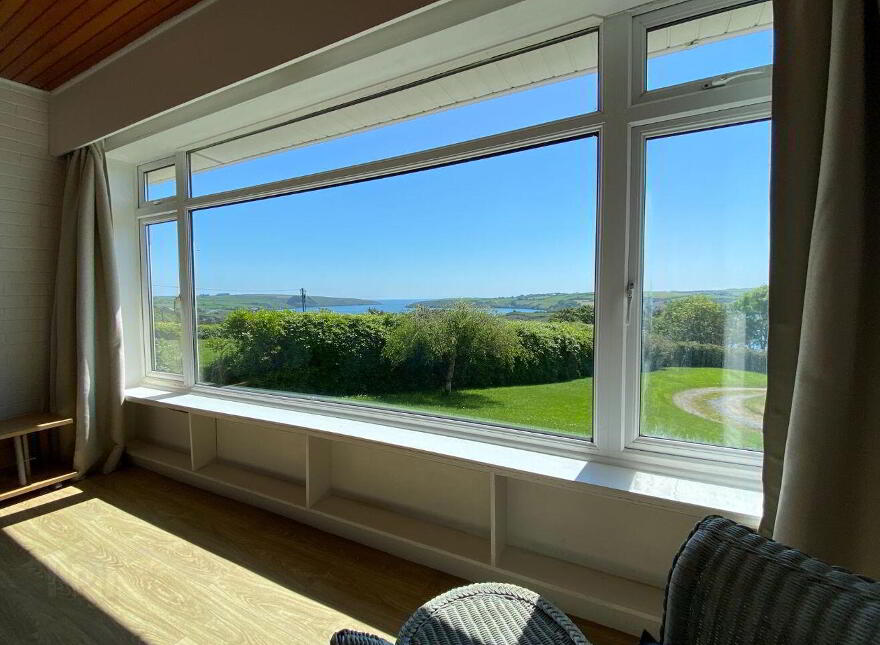 Muldron, Ardbrack, Kinsale, P17NV66