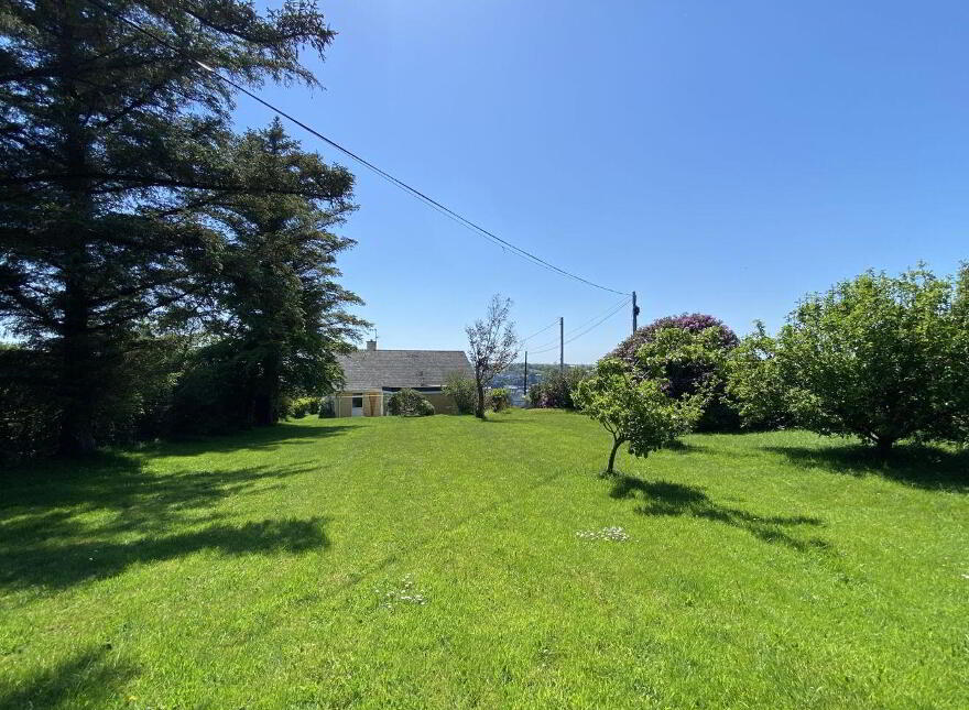 Muldron, Ardbrack, Kinsale, P17NV66