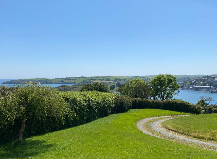 Muldron, Ardbrack, Kinsale, P17NV66