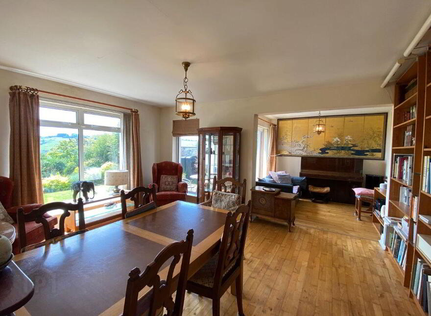 Castlelands, Castlepark, Kinsale, P17FR96