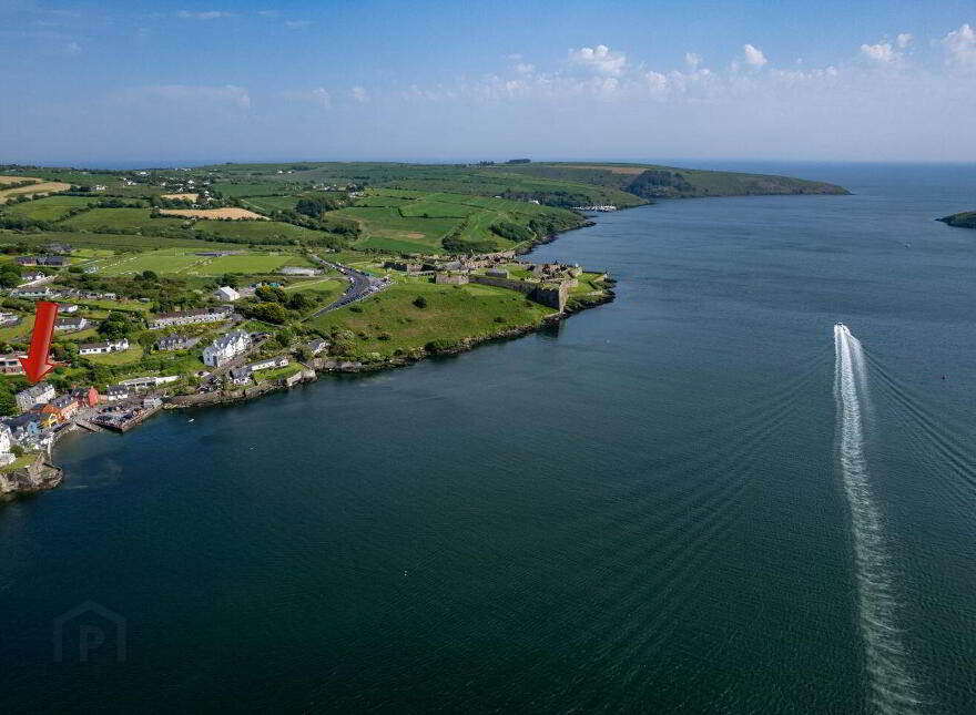 Apartment 3 Craig House Summercove, Kinsale, P17D262 photo