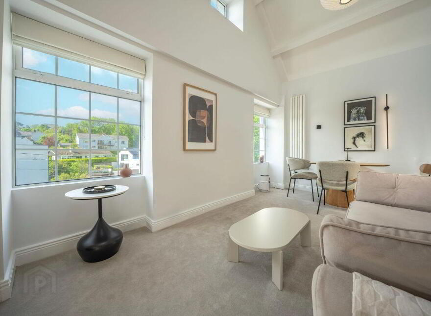 Apartment 3 Craig House Summercove, Kinsale, P17D262
