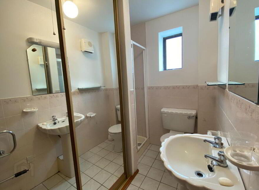 16a Ardbrack Heights, Kinsale, P17HV27