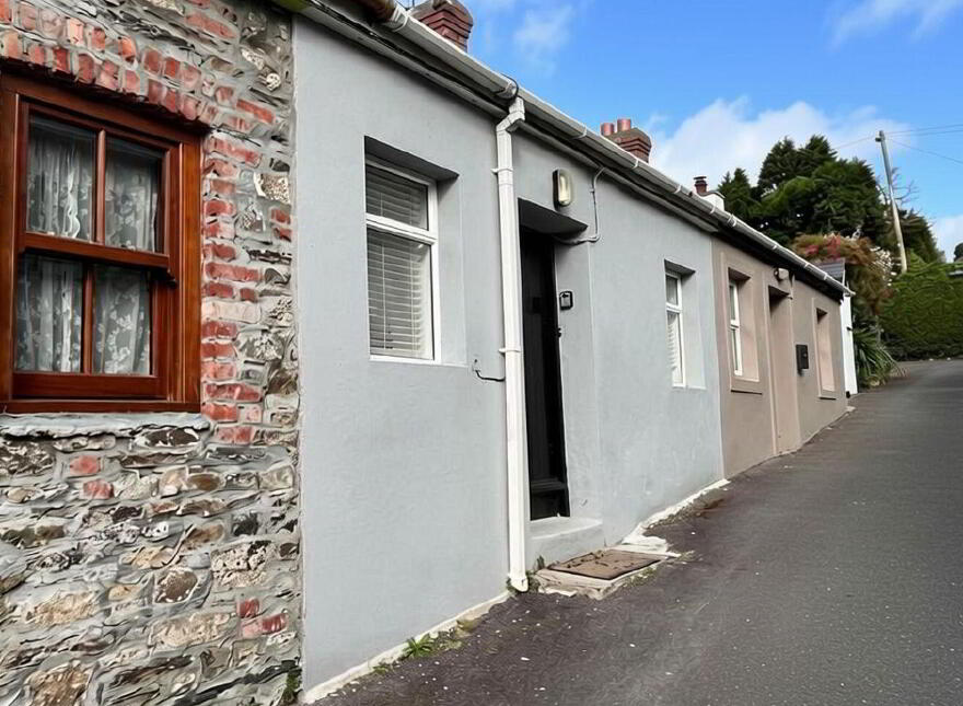 2 Friary Lane, Kinsale, P17K825 photo