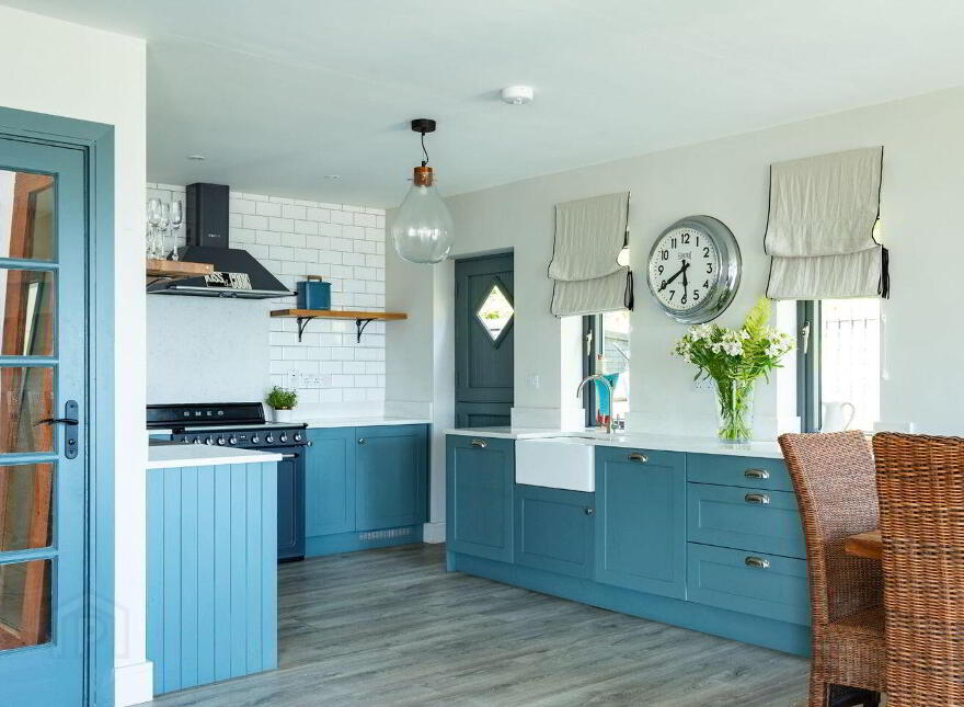 Sandycove, Kinsale, P17A328