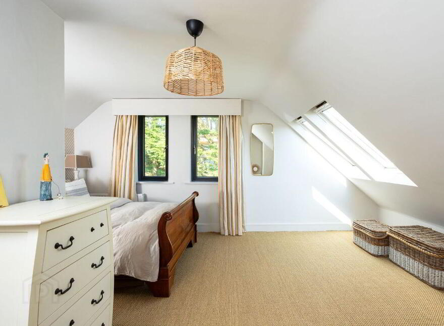 Sandycove, Kinsale, P17A328