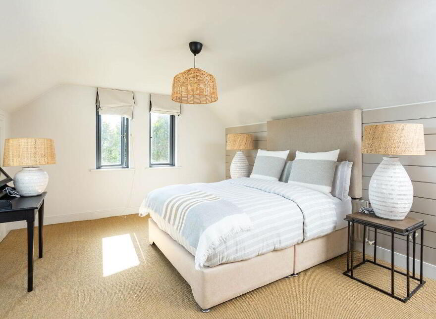 Sandycove, Kinsale, P17A328