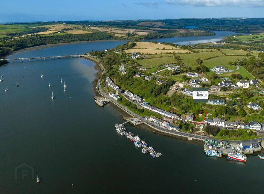 World`s End, Kinsale photo