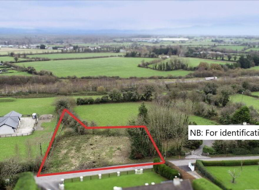 Lissava, Cahir